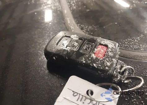 2018 Toyota Rav4 Hybrid Limited из США, поврежденный, VIN JTMDJREV3JD170905